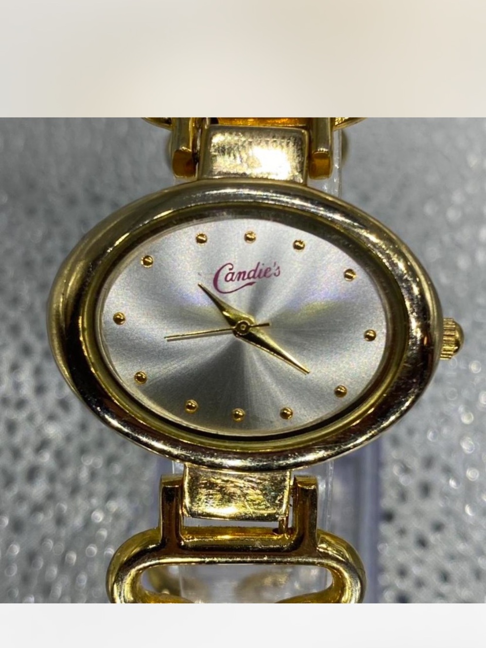 ^*^  Candies *^* Gold-Tone Oval Watch  /  Silver Dial ^*^